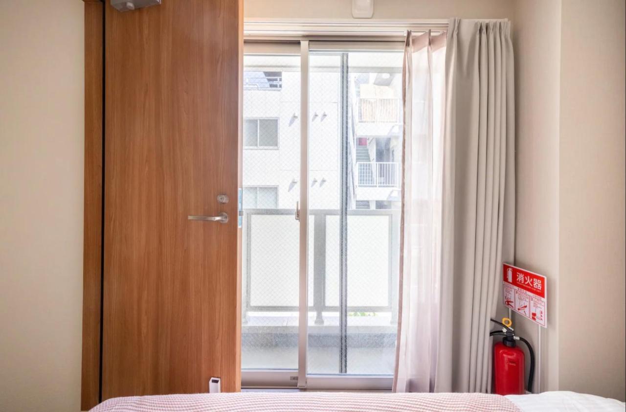 上野駅徒歩５分シングルベッド４台＋布団２セット1Ldk Apartment Токио Екстериор снимка